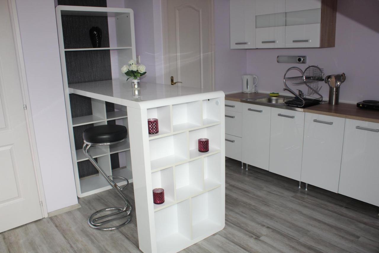Sunny House Apartman Seghedin Exterior foto