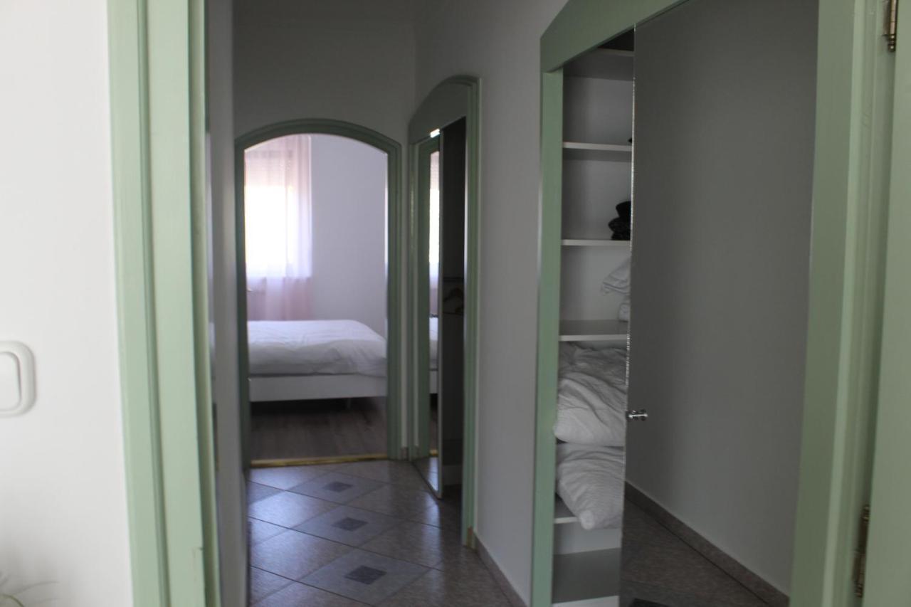 Sunny House Apartman Seghedin Exterior foto