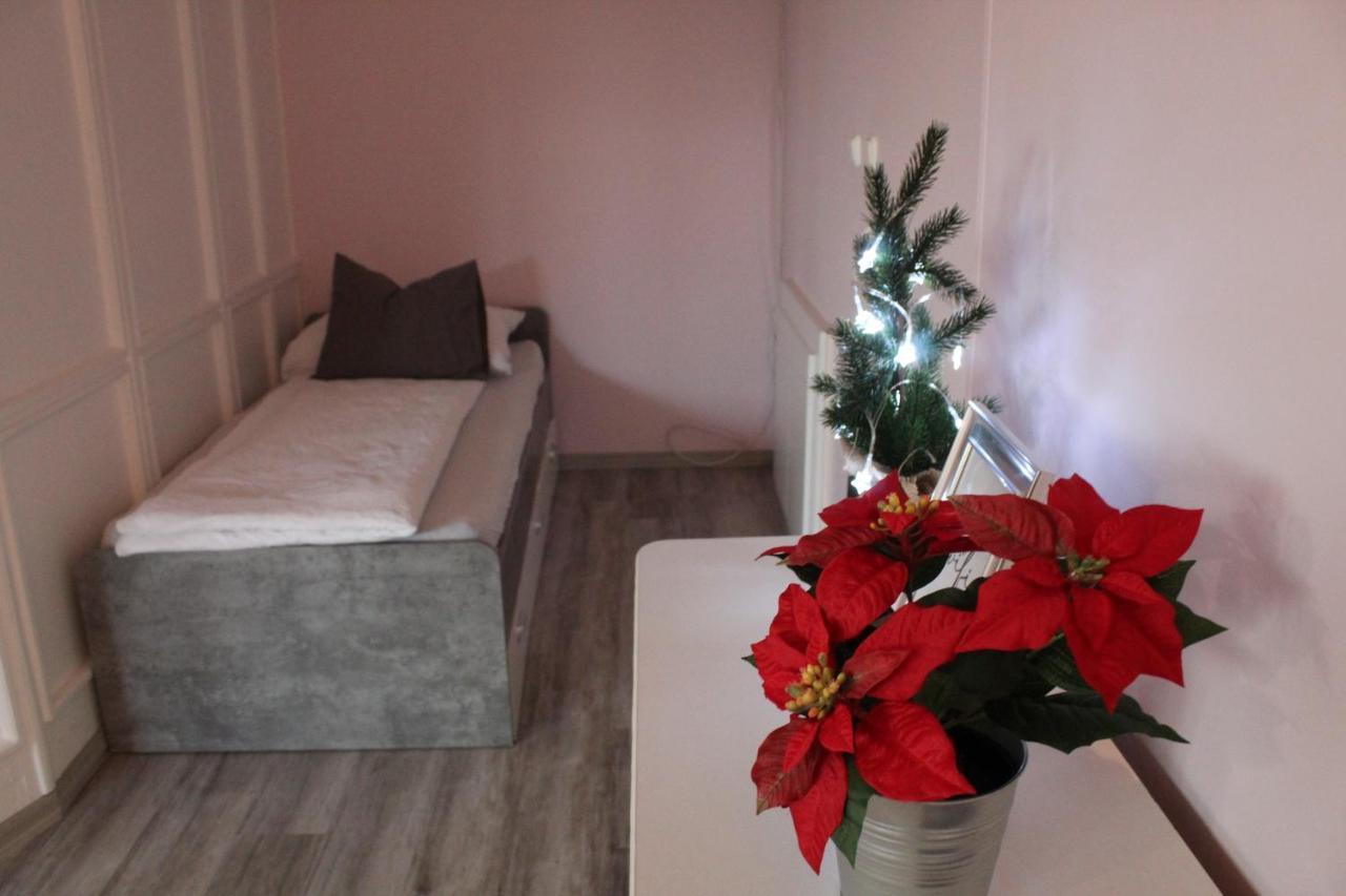 Sunny House Apartman Seghedin Exterior foto